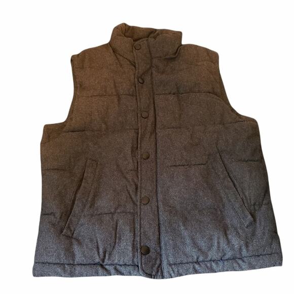 H & M PADDED SNAP CLOSE  VEST WITH POCKETS SIZE LARGE - Picture 1 of 7